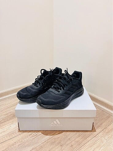 Adidas Duramo 10