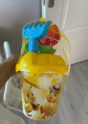 Diğer Renkli Plaj Kova ve Oyuncak Seti