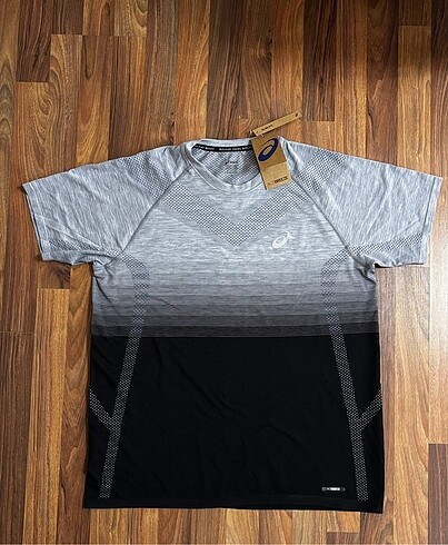 Asics Asics tshirt