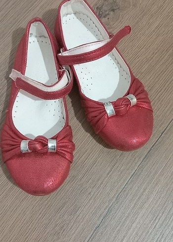 Kız Çocuk Kırmızı Parlak Tokalı Babet - Görsel 2