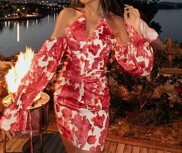 Desenki kısa elbise