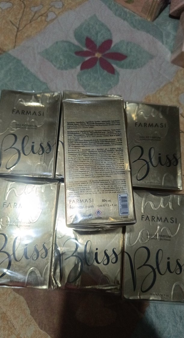 Farmasi Bliss Kadın Parfümü 7 adet fiyatı - Görsel 2