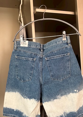 Kadın Bağlama Desenli Bol Kesim Denim Şort - Görsel 4