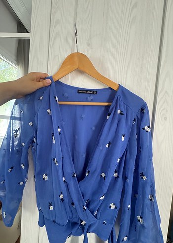 Abercrombie & Fitch Mavi V Yaka Nakisli Bohem Bluz