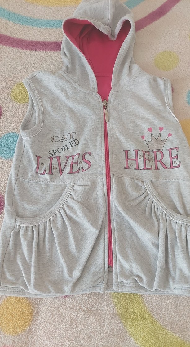 Kız Çocuk Gri Kapüşonlu Fermuarlı Yelek - Görsel 2