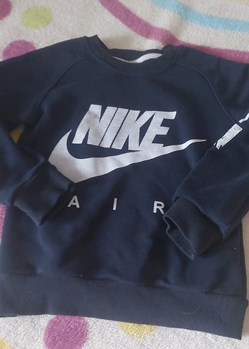 Nike Siyah Erkek Çocuk Sweatshirt - Görsel 2