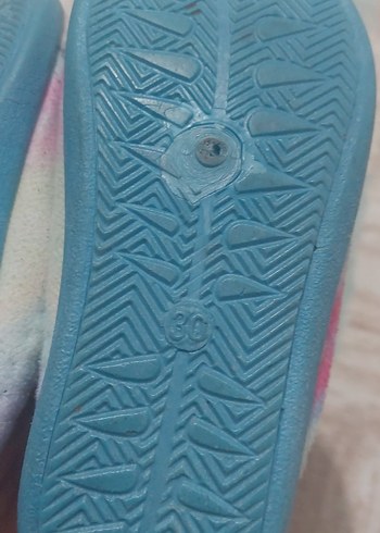 Kızlar için çok renkli unicorn baskılı sıcak terlik - Görsel 3