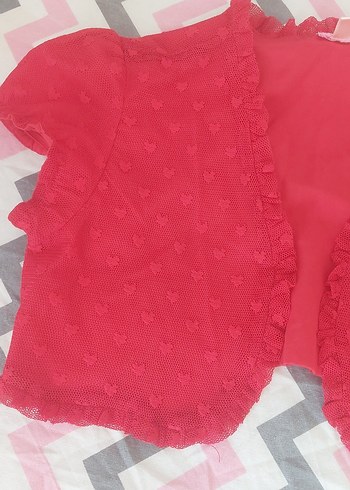 Kız Çocuk Kırmızı Fırfırlı Bolero - Görsel 2