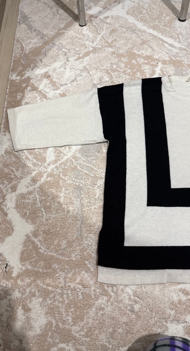 Gri Siyah Çizgili Kadın Triko Kazak - Görsel 3