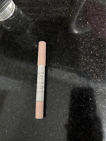  Beden Golden rose hıghlıghtıng glow pen nude radıance renk