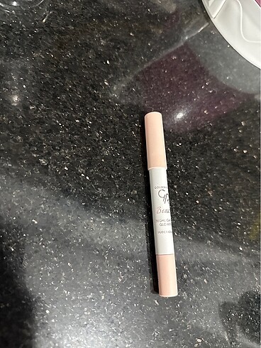 Golden Rose Golden rose hıghlıghtıng glow pen nude radıance renk