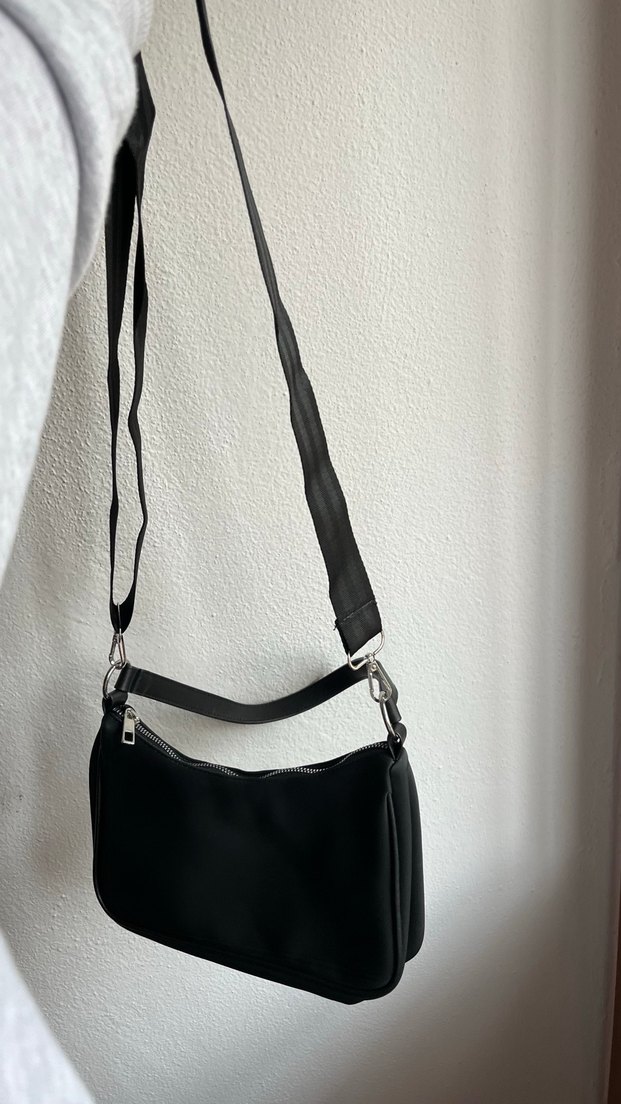LCW Siyah Fermuarlı El Omuz Çantası - Görsel 2