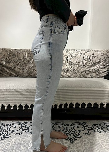 Lcw Paça Detaylı Jean - Görsel 3