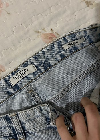 38 Beden Lcw Paça Detaylı Jean