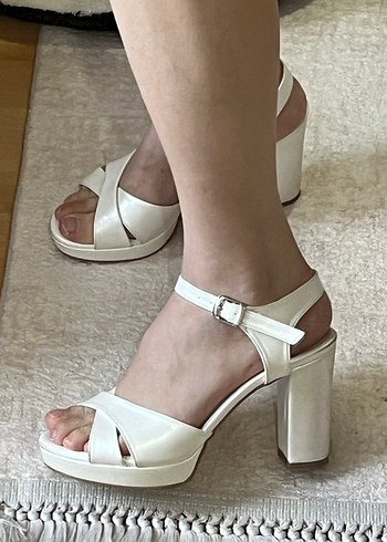 10cm Beyaz Topuklu Ayakkabı - Görsel 5