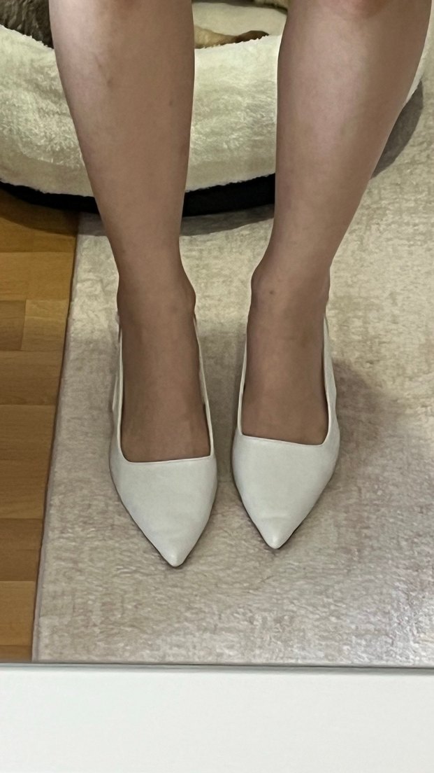 Beyaz Sivri Uç Kısa Topuklu Stiletto - Görsel 3