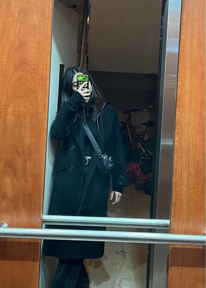 Bershka Kruvaze Çift Düğmeli Uzun Kaban - Görsel 2