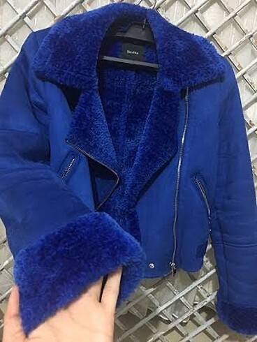Bershka içi kürklü ceket