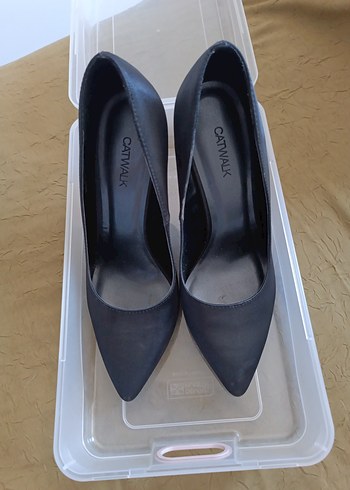 39 Beden Siyah Saten Stiletto Topuklu Kadın Ayakkabı