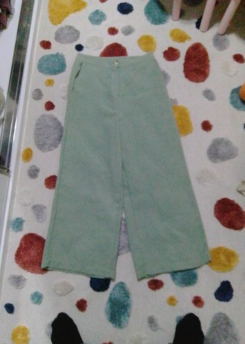 Düğmeli Yeşil Salaş Midi Kumaş Pantolon