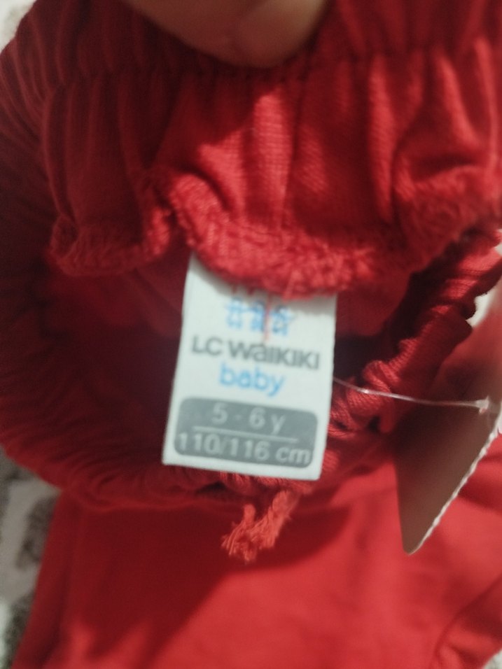 etiketli sıfır Pijama çocuk 5 yas - Görsel 3