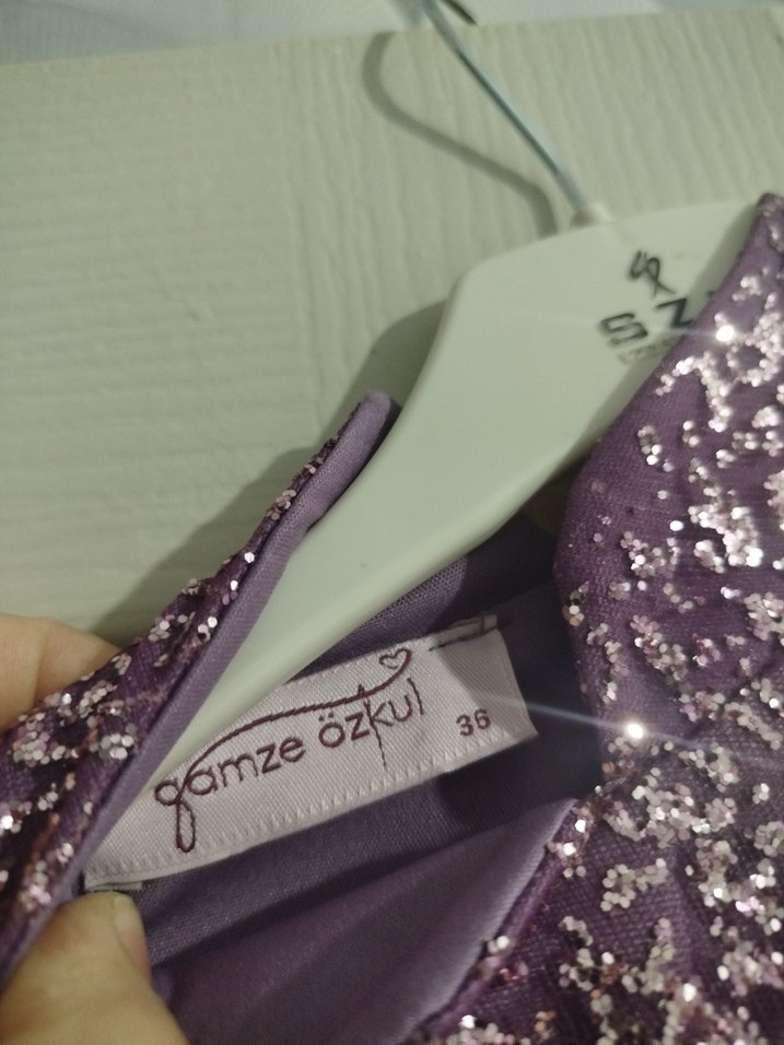 Uzun Kollu Parlak Mor Vintage Abiye Elbise 36 beden - Görsel 3