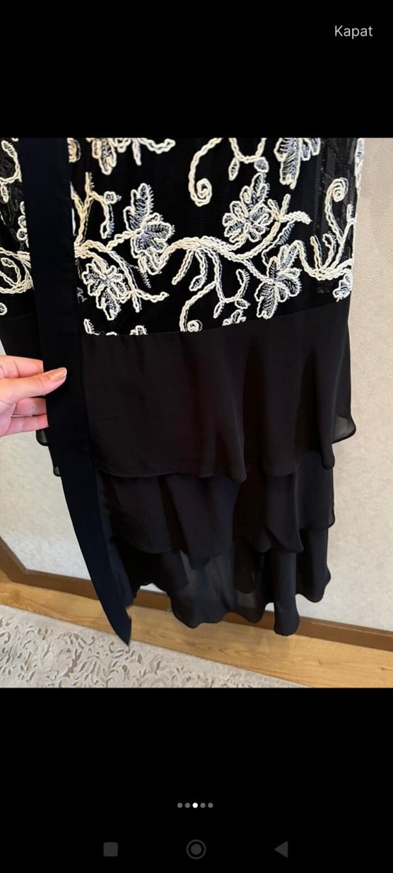 Dantel Detaylı Uzun Siyah Gotik Elbise - Görsel 3