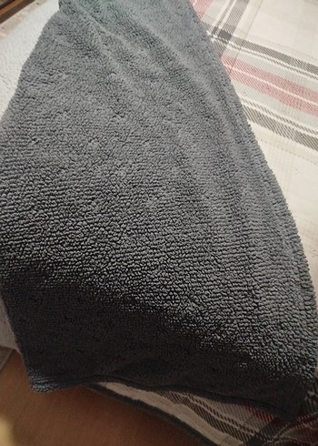 Gri Ekose Desenli Battaniye - Görsel 8