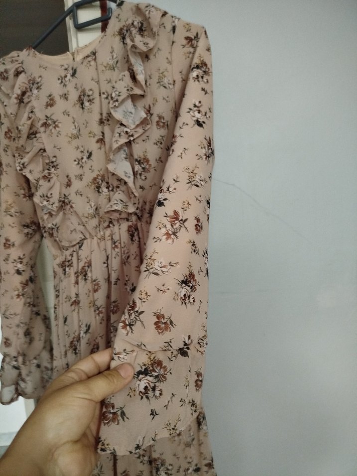 şifon astarlı kaliteli ürün iki üç kez giyildi reetemiz - Görsel 3