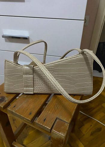 Bej Deri Yılan Desenli Kemerli Kadın Çanta - Görsel 3