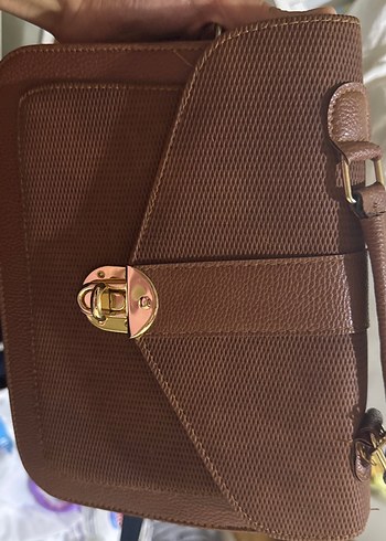 Kahverengi Deri Kadın Omuz Çantası - Görsel 2