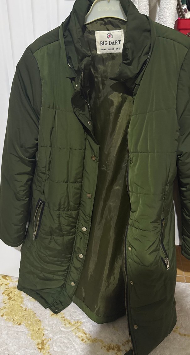 Düğmeli Yeşil Kadın Kışlık Mont - Görsel 2