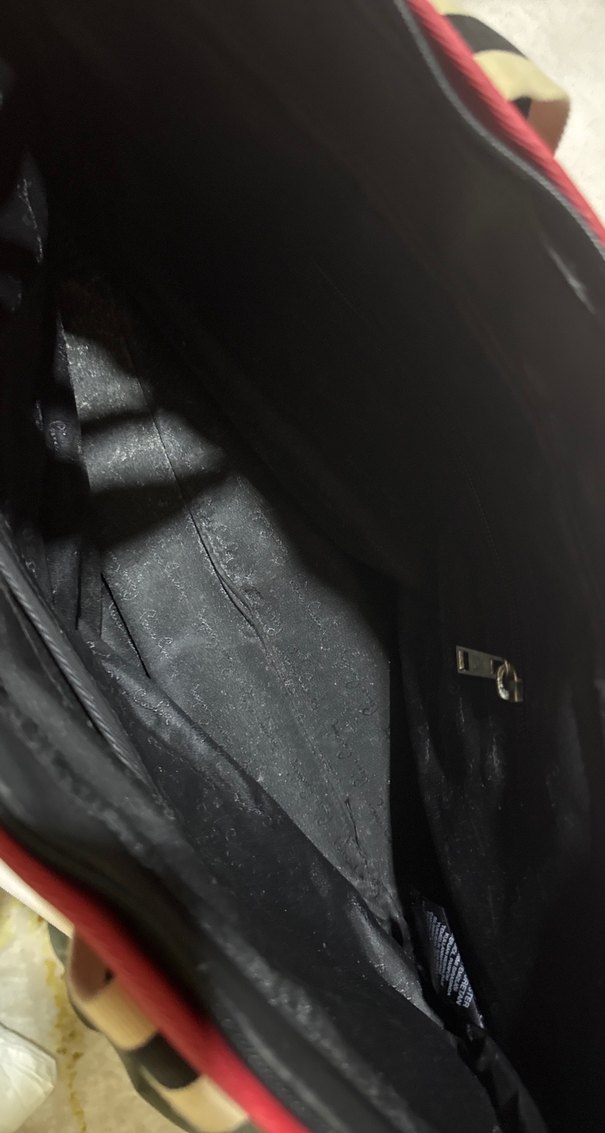 Parlak Kırmızı Fermuarlı Kadın Çanta - Görsel 3