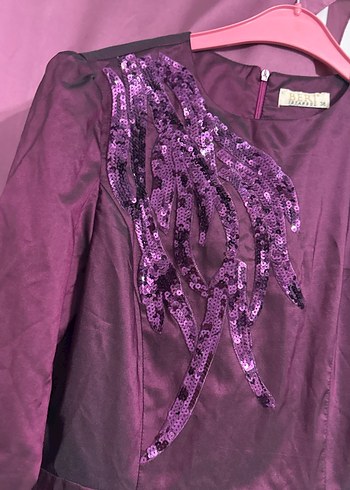 Mor Uzun Kollu Nakışlı Kadın Abiye Elbise - Görsel 4