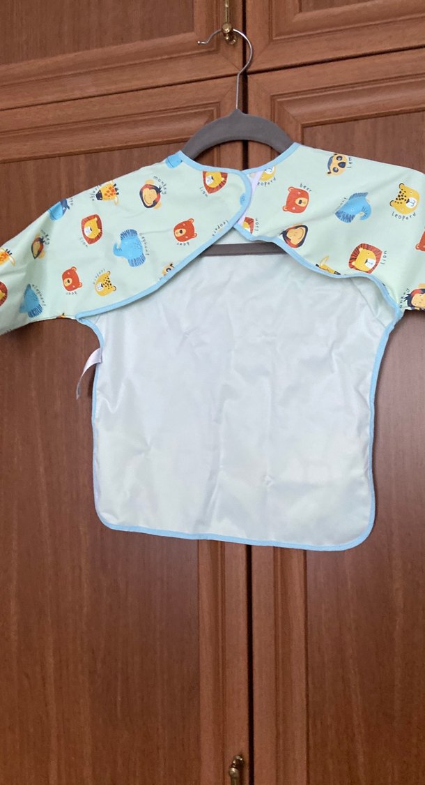 Uzun Kollu Renkli Desenli Bebek Önlüğü - Görsel 4