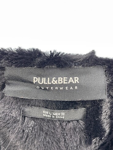 l Beden siyah Renk Pull and Bear Hırka %70 İndirimli.