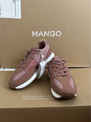 Mango spor ayakkabı