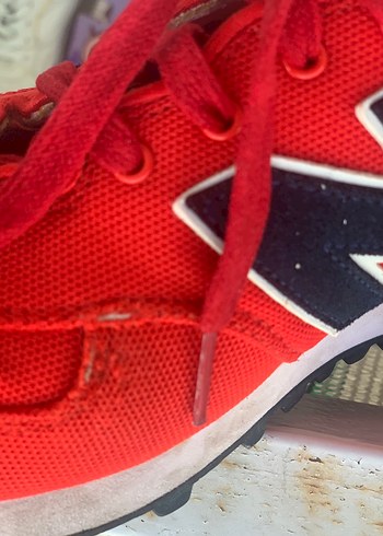 35,5 Beden Kadın Kırmızı new balance Spor Ayakkabı Velcro Detaylı