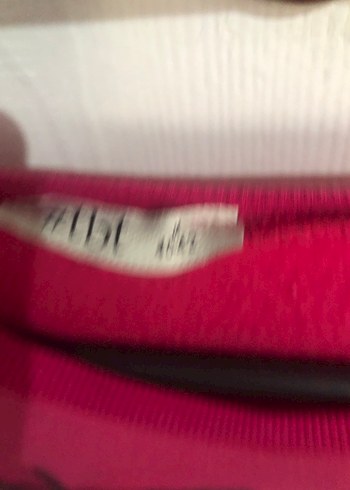 Kırmızı Uzun Kollu Sweatshirt "HEY!" Baskılı - Görsel 4