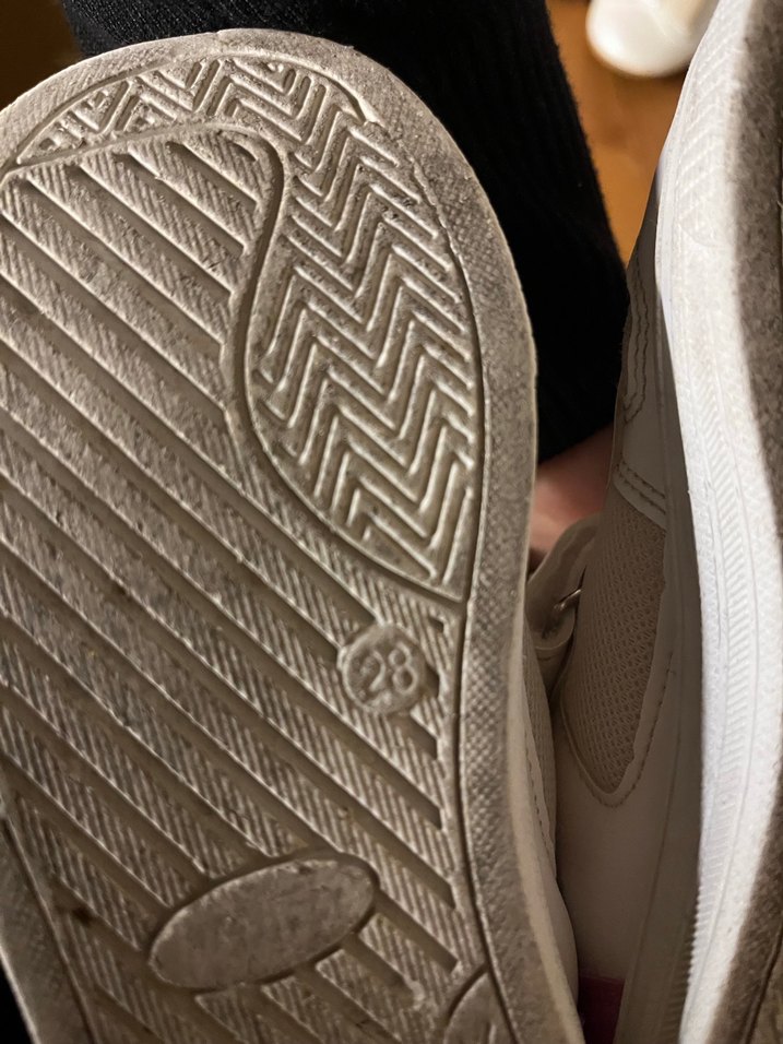 Kızlar için beyaz bağcıksız spor ayakkabı - Görsel 3