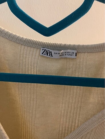 Zara Zara crop triko