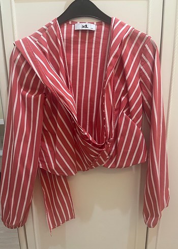 Çizgili, V Yaka, Uzun Kollu Kırmızı Kadın Gömlek - Görsel 8