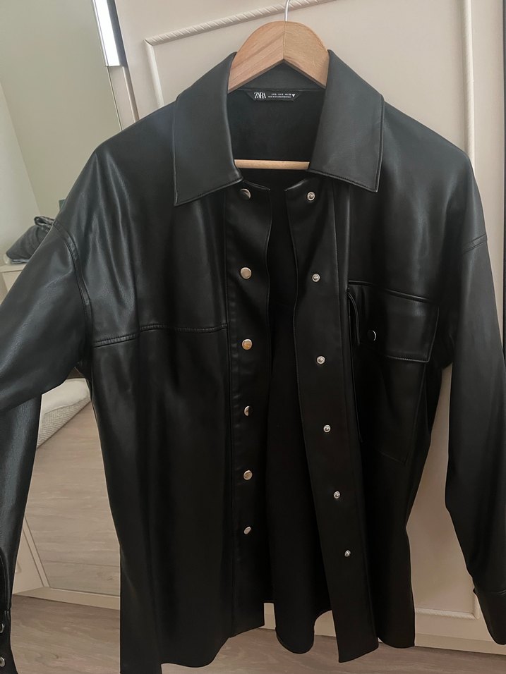 Düğmeli Siyah Midi Deri Ceket - Görsel 3