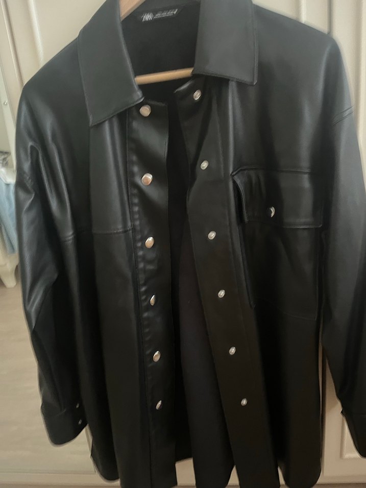 Düğmeli Siyah Midi Deri Ceket - Görsel 2