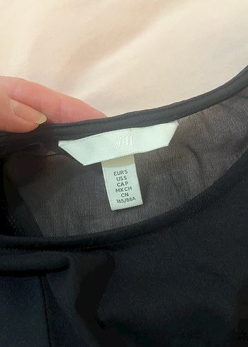 Siyah V Yakalı Kadın Bluz - Görsel 3