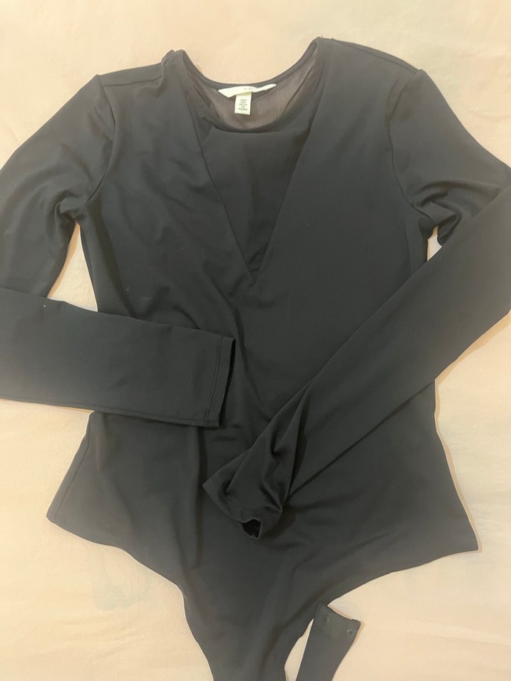 Siyah V Yakalı Kadın Bluz - Görsel 5