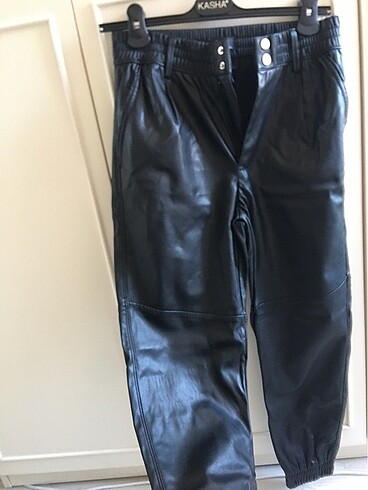 Bershka Deri pantolon