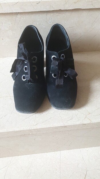 36 Beden siyah Renk Elle topuklu ayakkabı 
