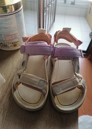Zara Kız Çocuk Pastel Pembe Cırtlı sandalet - Görsel 3