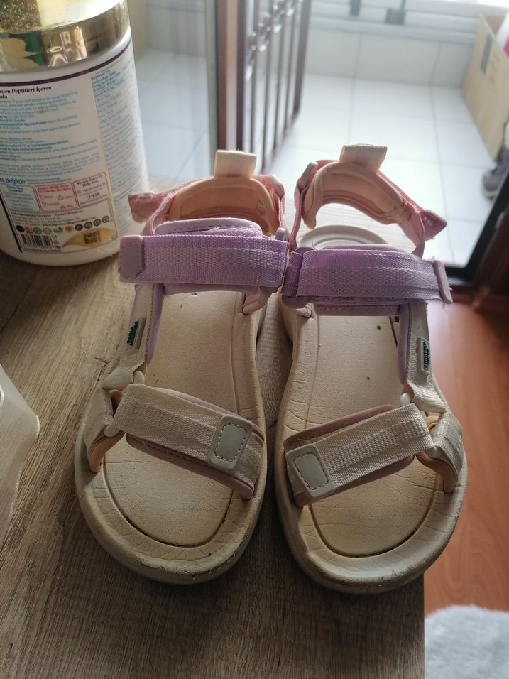 Zara Kız Çocuk Pastel Pembe Cırtlı sandalet - Görsel 3